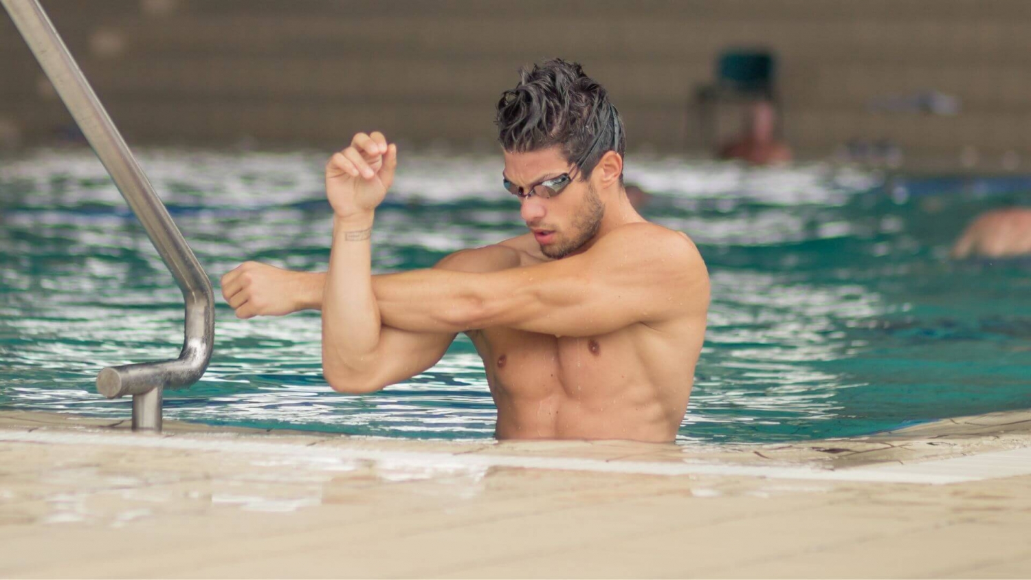 Pool Boxing Exercises EXERCISE ROUTINES AND WELLNESS IN YOUR POOL